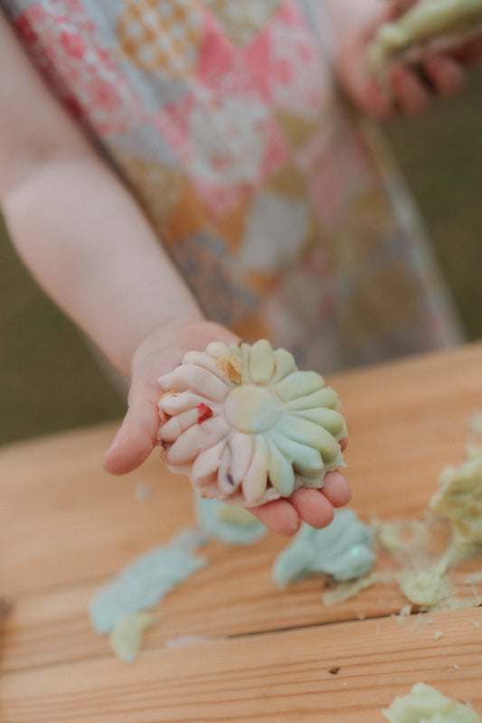 Mixed Flower Cutter Set - Eco Playdough Tools