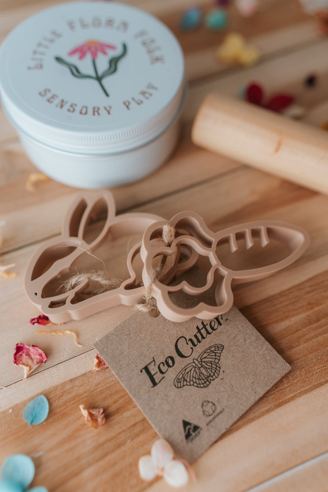 Mini Bunny + Carrot Cutter Set - Eco Playdough Tools